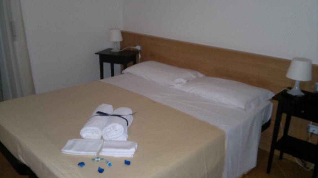 Hotel Leuco' Martinsicuro Bagian luar foto